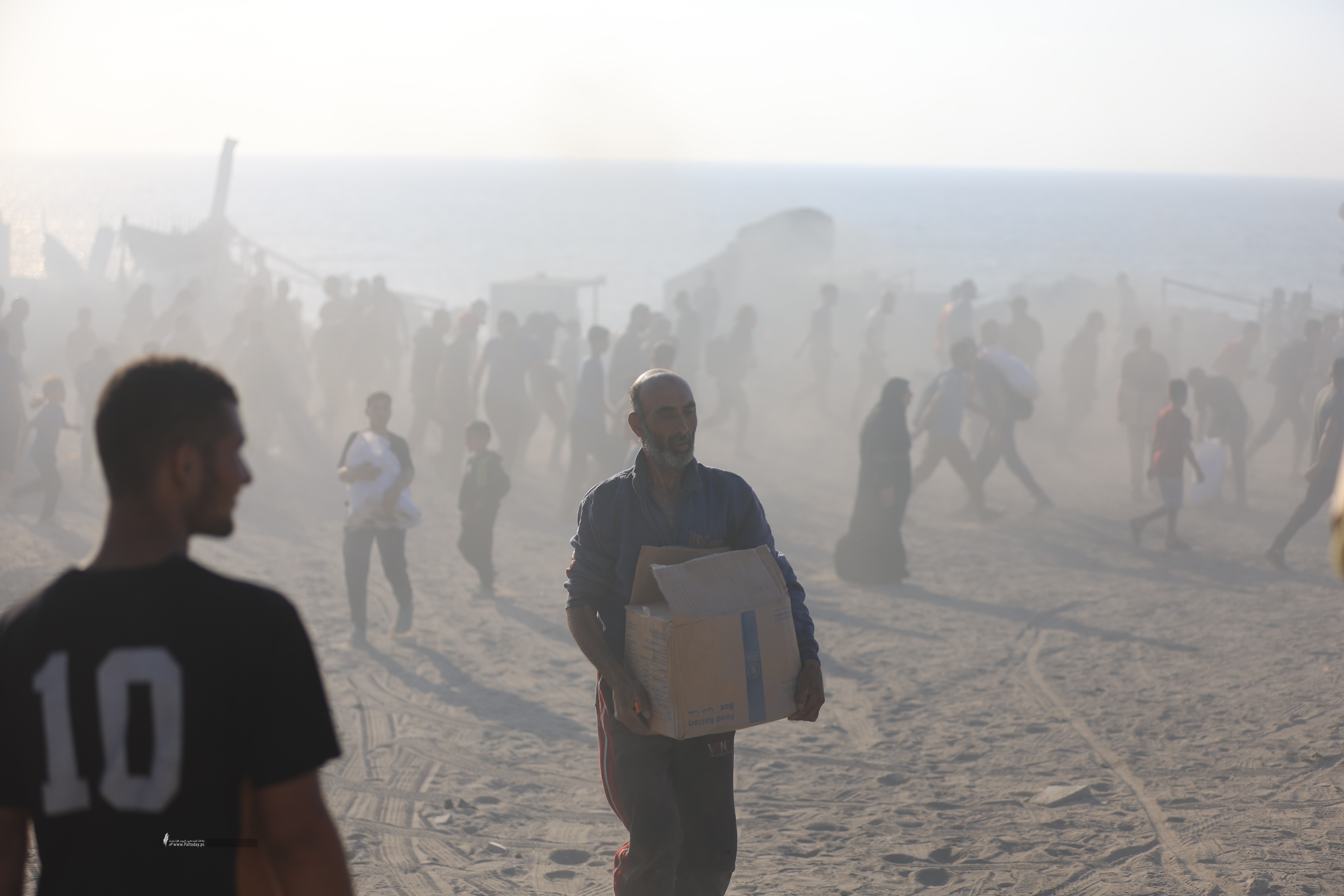 Enemy Soldiers Admit to Deliberately Shooting Palestinians During Aid Distribution in Gaza