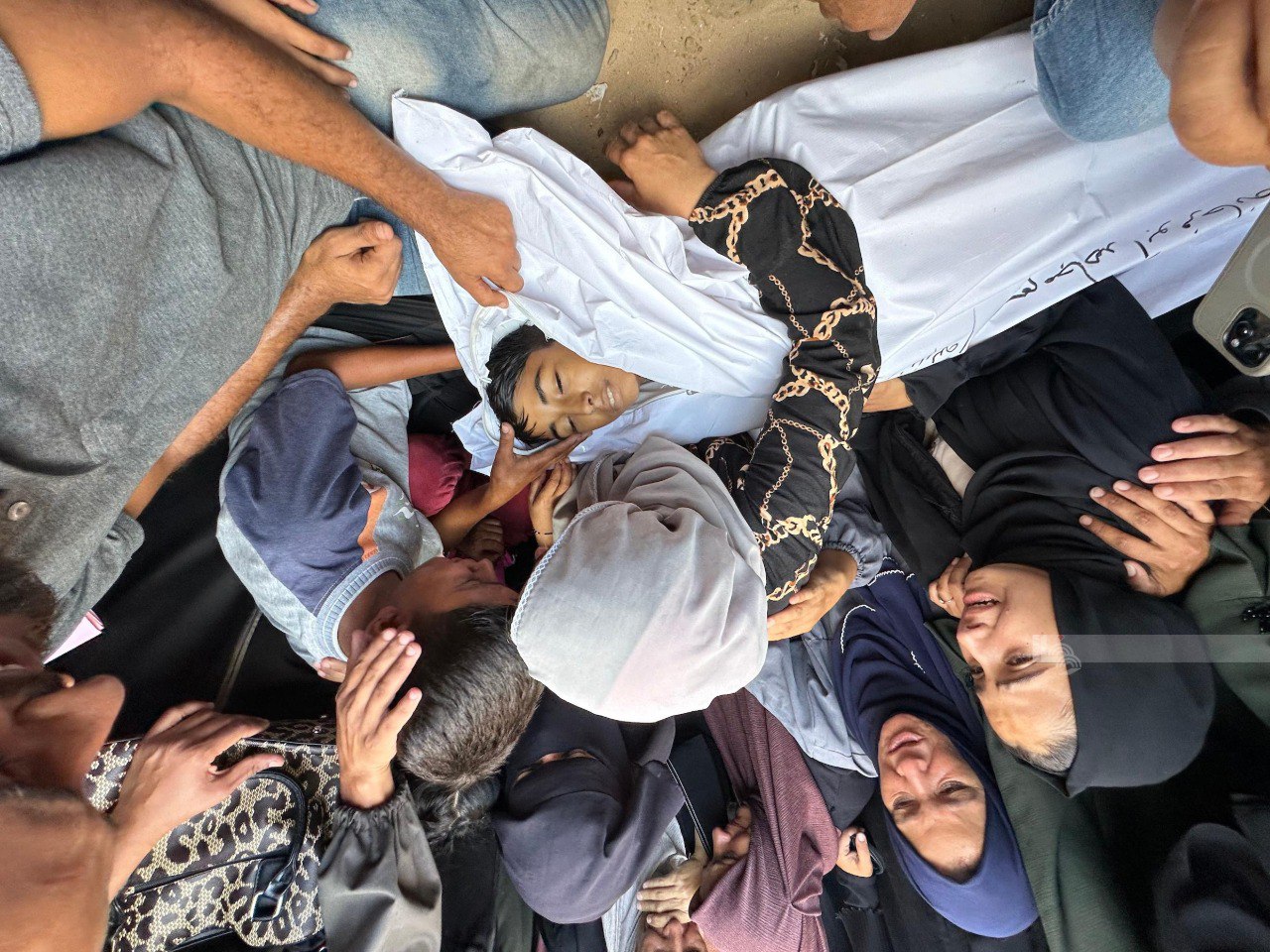 OCHA: Gaza Children Dying Before Food Arrives as Israeli Aggression Continues