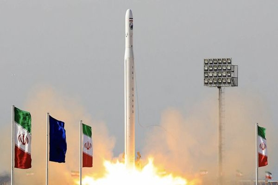Iran successfully conducts suborbital test using "Qased" satellite carrier rocket