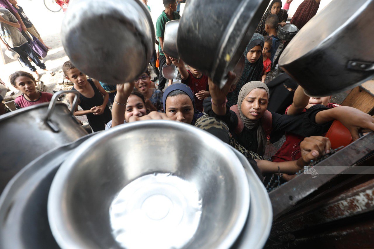 Euro-Mediterranean Monitor: “Israel” Exploits War with Iran to Intensify Civilian Starvation in Gaza