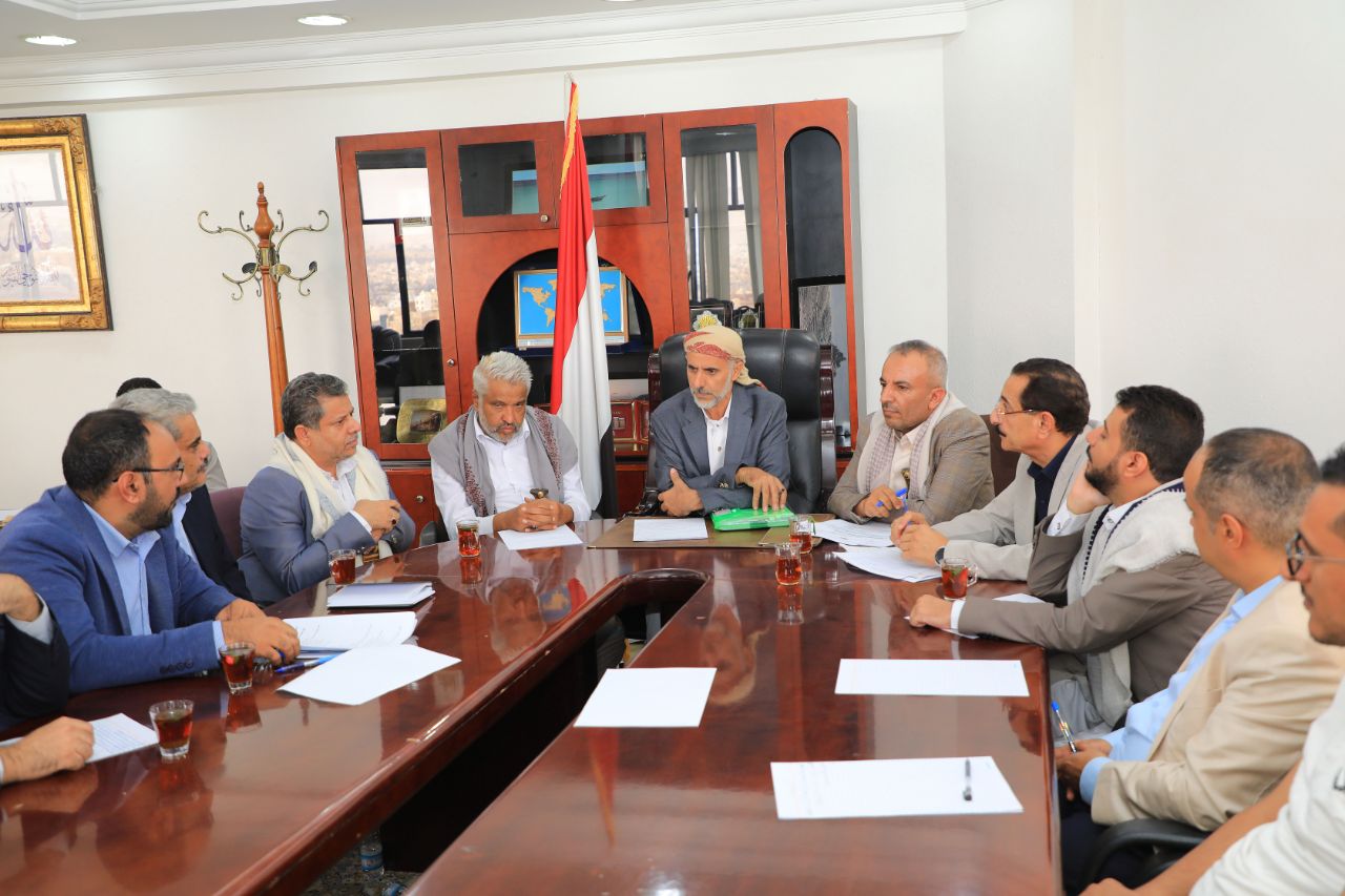 Acting Prime Minister Reviews Merger Progress at Transport and Public Works Ministry