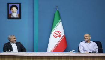 الرئيس الإيراني: لن نتراجع عن مبادئنا في المفاوضات ولا نريد التوتر