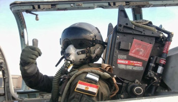 الجيش المصري يعلن سقوط طائرة عسكرية ومقتل طاقمها