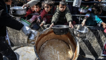 "فايننشال تايمز": خطة أمريكية لجعل التجويع في غزة ورقة مساومة