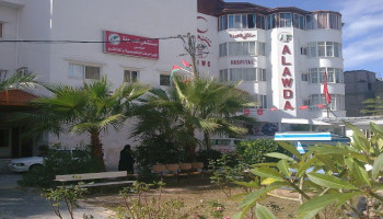 العدو الصهيوني يواصل حصار مستشفى العودة بتل الزعتر