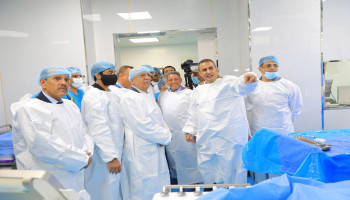رئيس الوزراء يفتتح وحدة القسطرة القلبية وقسم الغسيل الكلوي في مركز القلب بمستشفى الكويت