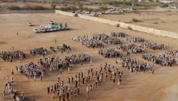 عرض شعبي لألفين من خريجي دورات التعبئة العامة في مستبأ بحجة