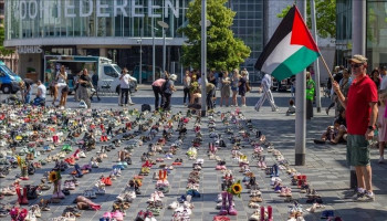 وقفة في هولندا لإحياء ذكرى أطفال غزة