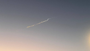 توقف حركة الملاحة في مطار اللد إثر صاروخ يمني