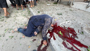 12 شهيدًا بقصف صهيوني استهدف تجمعًا للفلسطينيين في دير البلح