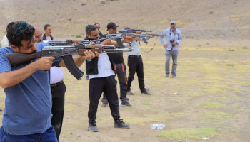 مناورة لخريجي دورات التعبئة من منتسبي وزارة الكهرباء والمياه