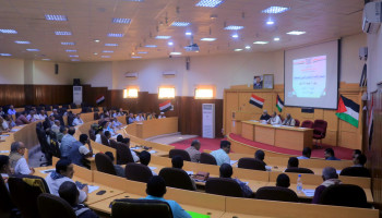 اجتماع برئاسة محافظ الحديدة يناقش جهود تعزيز الخدمات والتعبئة العامة