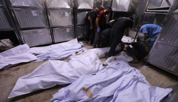 ارتقاء 21 شهيداً وعشرات الجرحى بقصف العدو على قطاع غزة