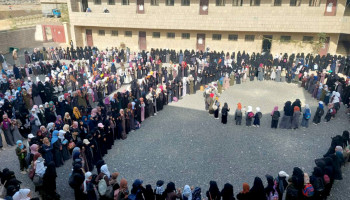 مدارس جبل يزيد بعمران تشهد وقفات منددة بجرائم الإبادة والتجويع في غزة
