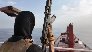 بعد توعد صنعاء بمفاجآت صادمة.. ترقب لـ"مرحلة رعب جديدة" في البحر الأحمر