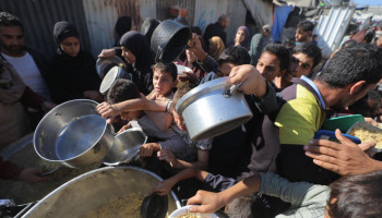 جيل كامل في غزة مهدد صحيا ونفسيا بسبب التجويع وتلوث المياه