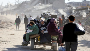 حركة حماس: المجرم "نتنياهو" يخطط لاستكمال نهج الإبادة والتهجير في غزة