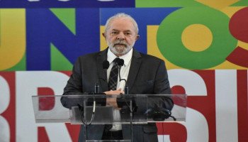 الرئيس البرازيلي يدعو لوقف إطلاق النار والانسحاب الكامل لكيان العدو الصهيوني من غزة