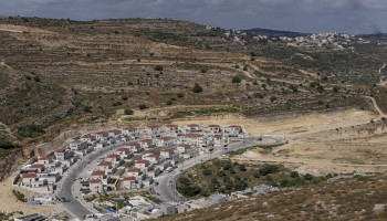 الكيان الصهيوني يطرح 6 عطاءات لبناء أكثر من 4 آلاف وحدة استيطانية في سلفيت والقدس