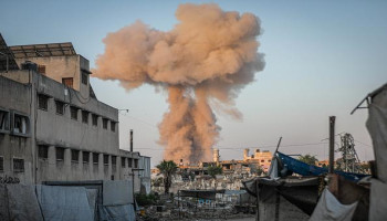 "الأونروا": قصف الاحتلال المتواصل على غزة يجبر عائلات على ترك منازلها وسط الخوف والدمار