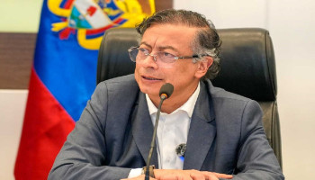 رئيس كولومبيا: حكومات أمريكا الشمالية وأوروبا متواطئة في الإبادة الجماعية بغزة