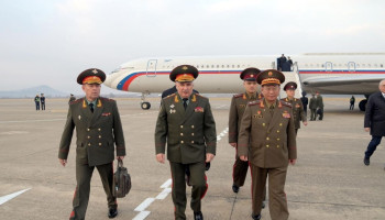 روسيا وكوريا الشمالية تبحثان تطوير التعاون العسكري والسياسي