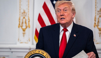 ترامب يعلن إغلاق المجال الجوي لفنزويلا