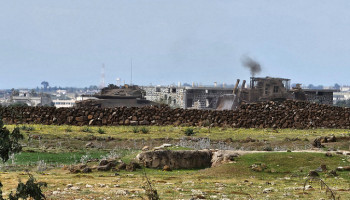 سوريا.. توغل صهيوني في القنيطرة وإقامة حاجز جديد