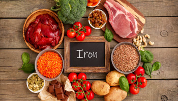 نقص الحديد؟ إليك الفواكه والخضراوات التي تحل محل اللحوم