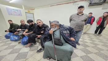 5  من معتقلي غزة بسجون العدو الصهيوني يتنسمون الحرية