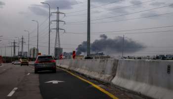 الحرس الثوري يعلن دك مواقع العدو الأميركي الصهيوني بوابل من الصواريخ فائقة الثقل
