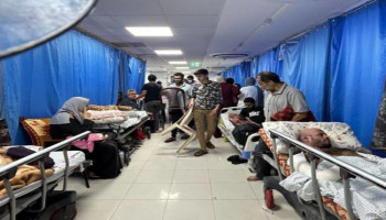 الصحة في غزة تحذر من كارثة صحية وشيكة تهدد حياة مئات المرضى