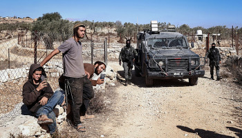 إصابة 5 فلسطينيين برصاص العدو الصهيوني واعتداءات المستوطنين في الضفة والقدس