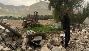 هجمات صهيونية متزامنة في الضفة والقدس المحتلة.. قطع كهرباء وسرقة مياه وتوسع في البؤر الاستيطانية