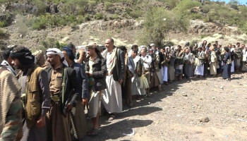 قيادات ووجهاء مديريات إب يزورون المرابطين في جبهات الضالع