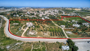 محافظة القدس تحذر من مشروع استيطاني جديد يلتهم أراضي قلنديا