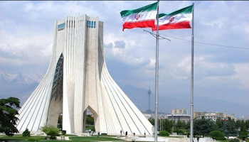 مصدر إيراني: طهران متمسكة بخطوطها الحمراء ولم تتراجع عن مطالبها