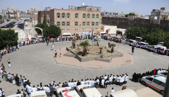 وقفة للقطاع الصحي بذمار تأكيدًا على الجهوزية لإنهاء العدوان والحصار