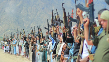 وقفة قبلية مسلحة لقبائل بلاد الطعام بريمة إعلانًا للجهوزية