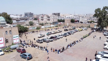 منتسبو المكاتب الحكومية بذمار يؤكدون الجهوزية لإنهاء العدوان والحصار