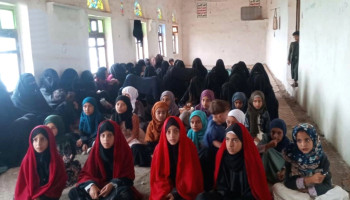 فعالية ووقفة نسائية في الحيمة الداخلية بصنعاء إحياءً لذكرى استشهاد الإمام زيد