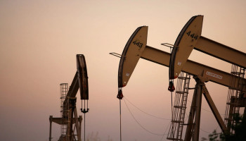 المواجهة الإيرانية الامريكية ترفع أسعار النفط عالمياً
