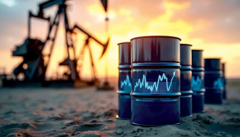 النفط يرتفع مع التخوف من تجدد الحرب على إيران وتعطل الإمدادات في مضيق هرمز