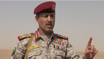 وزير الدفاع يؤكد جاهزية القوات المسلحة لتنفيذ توجيهات السيد القائد