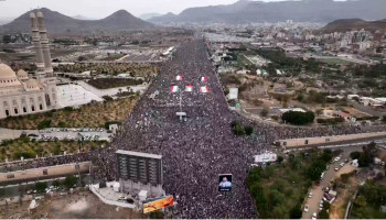 شعب اليمن ينفر ويحذر: رَفَعَ راية التحدي وأعلن سقوط رهانات الإخضاع