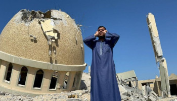 أوقاف غزة تعيد تأهيل عشرات المساجد رغم شح مواد البناء