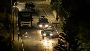 اعتقالات ومواجهات خلال اقتحامات صهيونية بالضفة المحتلة