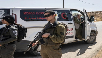 العدو يصيب شابا ويعتقله قرب بلدة الطيبة شرق رام الله