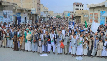 أبناء محافظة عمران يحتشدون رفضا لأكذوبة استهداف مكة ودعماً للقوات المسلحة