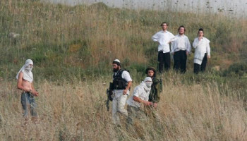 مستوطنون صهاينة يهاجمون تجمع نايف الكعابنة شرق رام الله